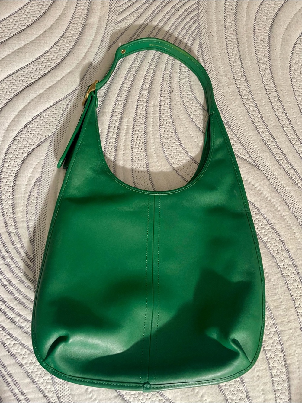 RARE COACH GREEN ERGO 33 BAG